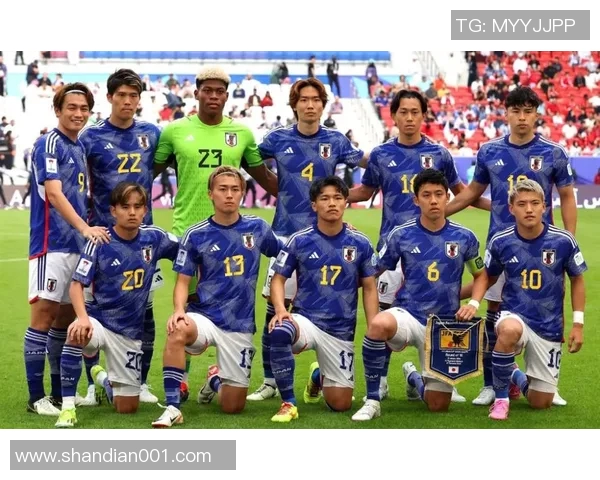 日本足球巨星成长之路与世界赛场辉煌瞬间解析